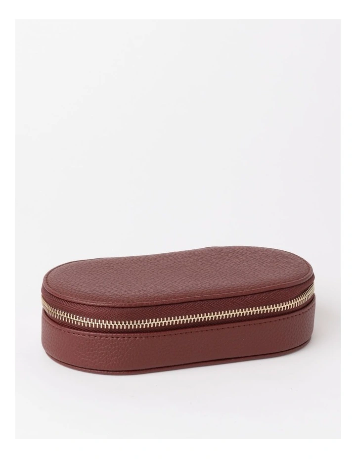 Flat Oval Jewellery Case in Chocolate