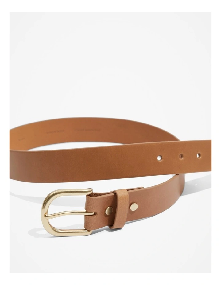Casual Leather Belt in Butterscotch