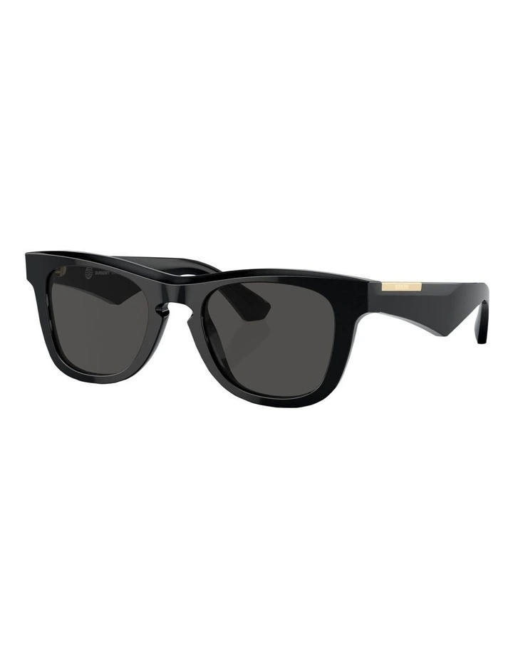 BE4426F Sunglasses in Black