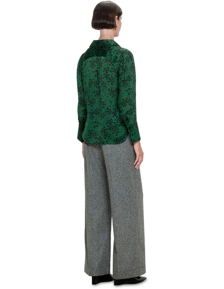 Animal Crinkle Slimline Shirt in Deep Green