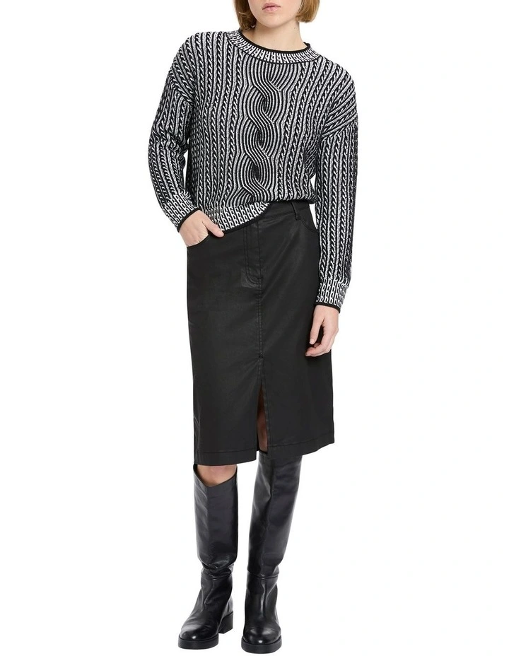 Round The Twist Knit in Black/White