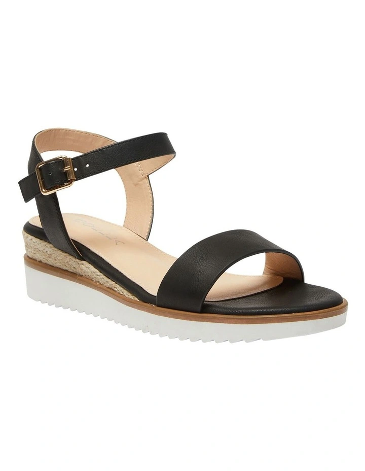Darcy Sandals In Black Smooth