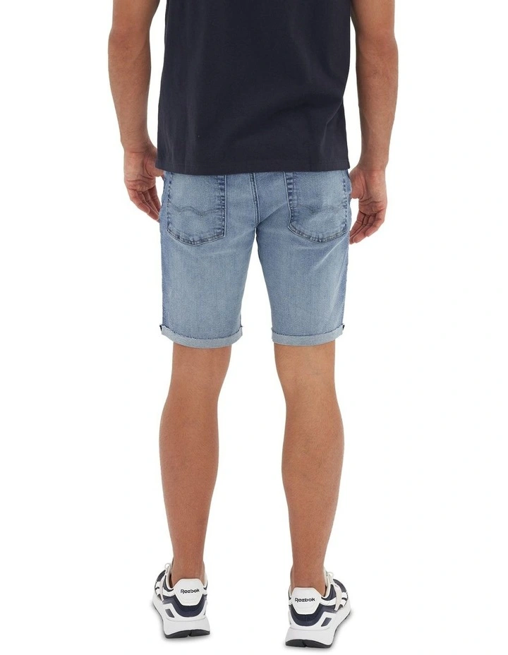 AirFlex 9" Denim Short in Light Wash