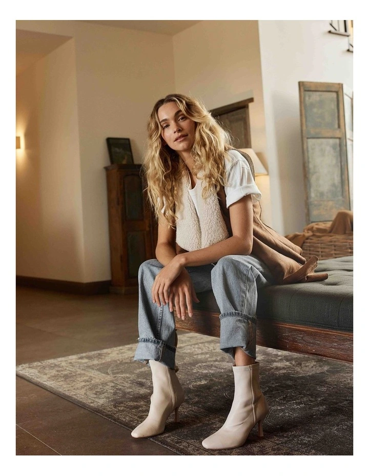 Birdy Stretch Ankle Boot in Bone