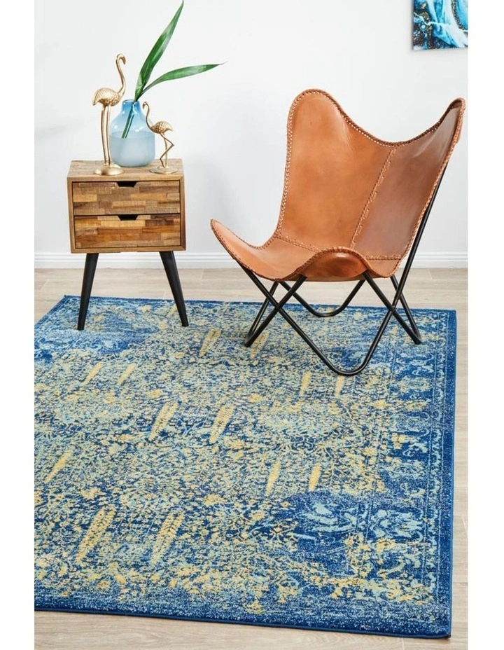 Radiance 411 Rug In Royal Blue