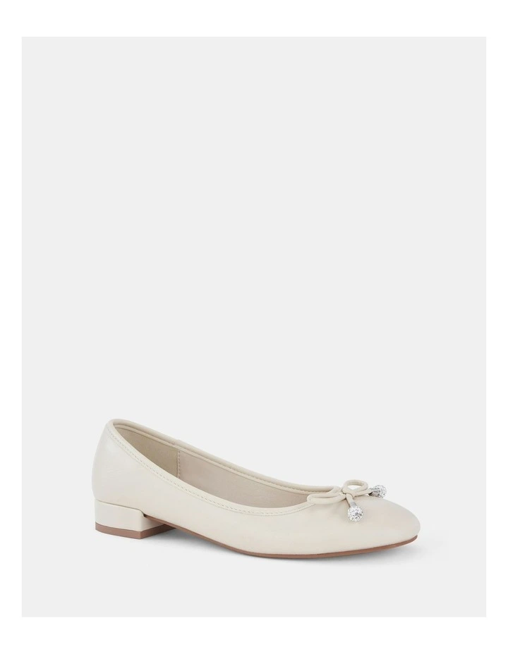 Chioggia Ballet Flats in Cream