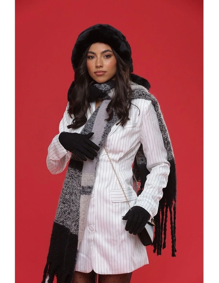 Valentina Gloves in Black