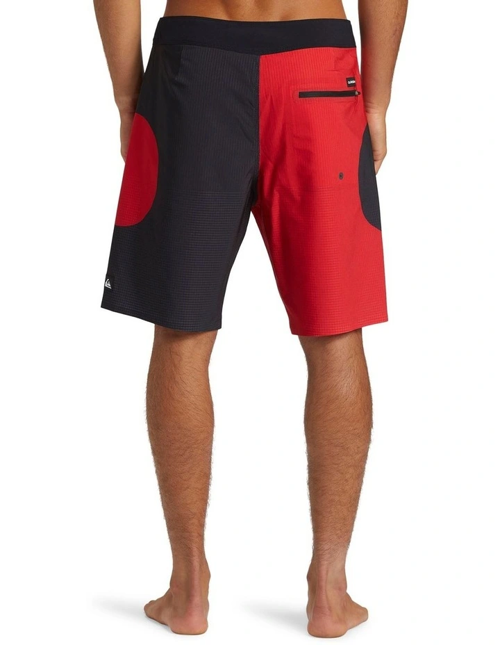 Highline Pro Straight 19'' Boardshorts in Black