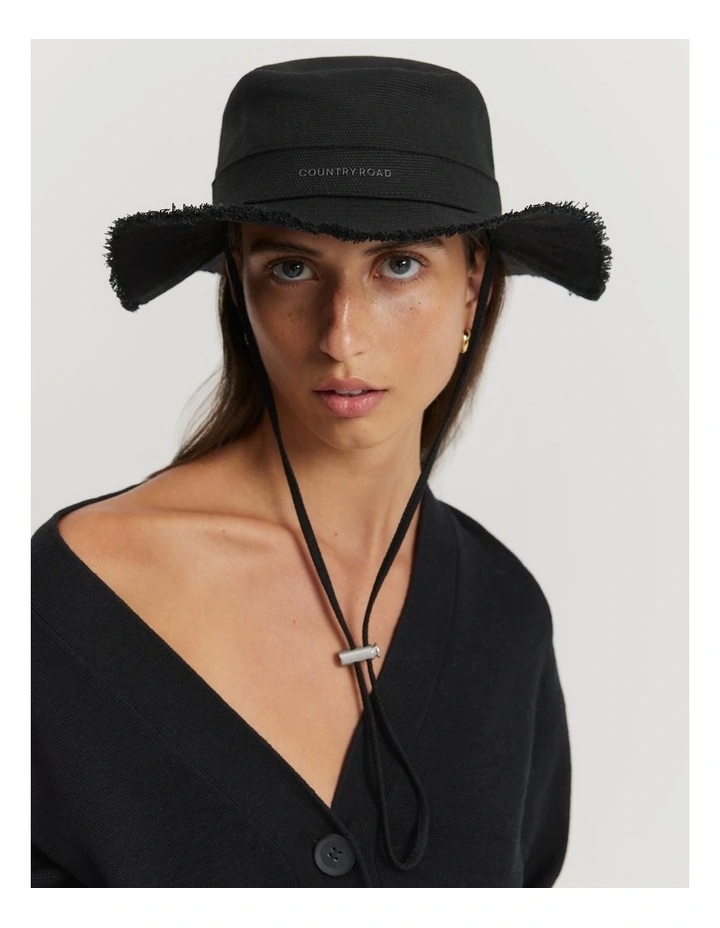Canvas Bucket Hat in Black