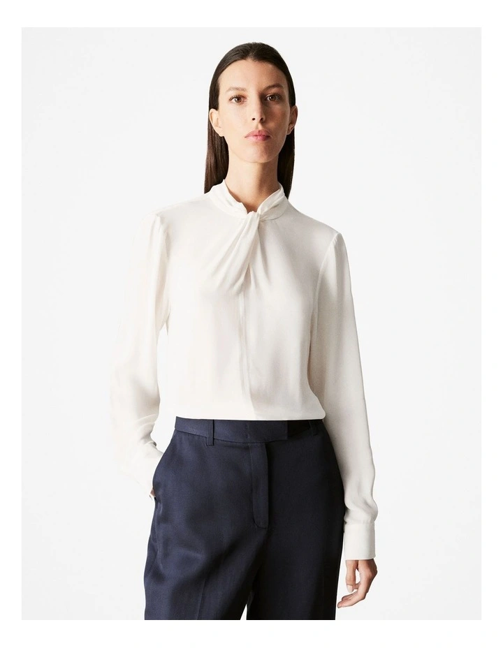 Crepe Twist Blouse in Parchment