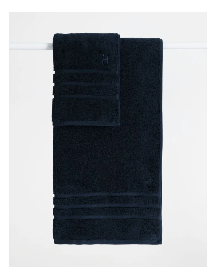 Super Plush Cotton Towels in Navy