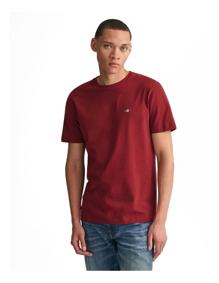 Shield T-shirt in Plumped Red