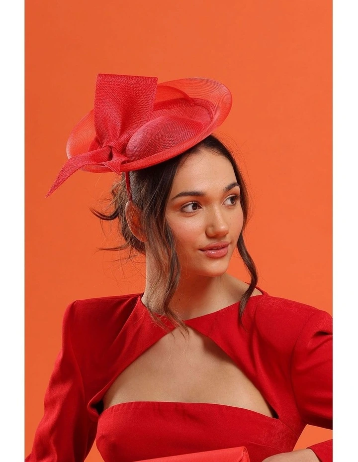 Zoya Fascinator in Red