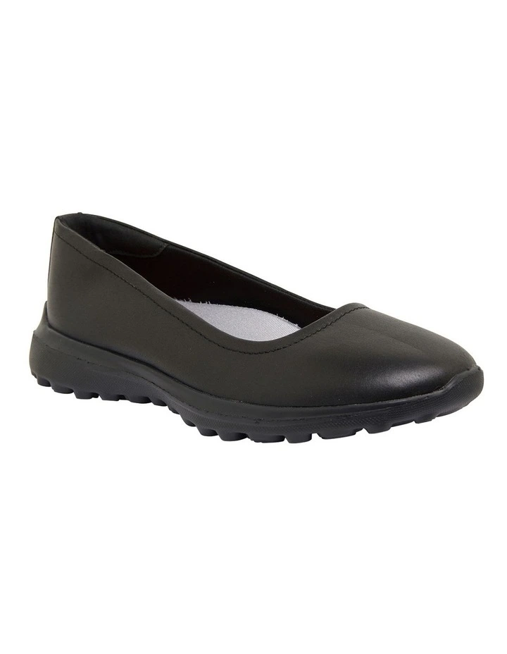 Oasis Black Black Sneakers
