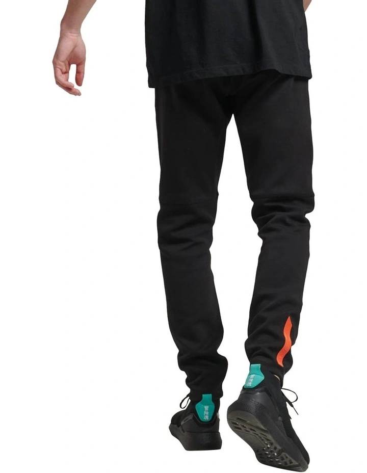 Code Tech Slim Jogger in Black