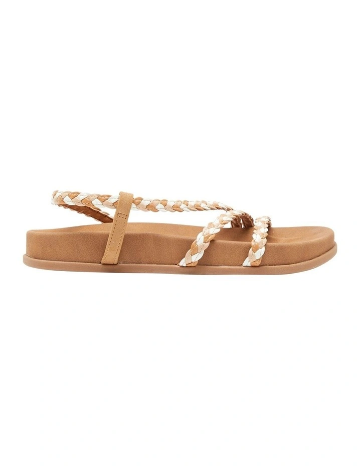 Ymani Sandals in Brown/Tan