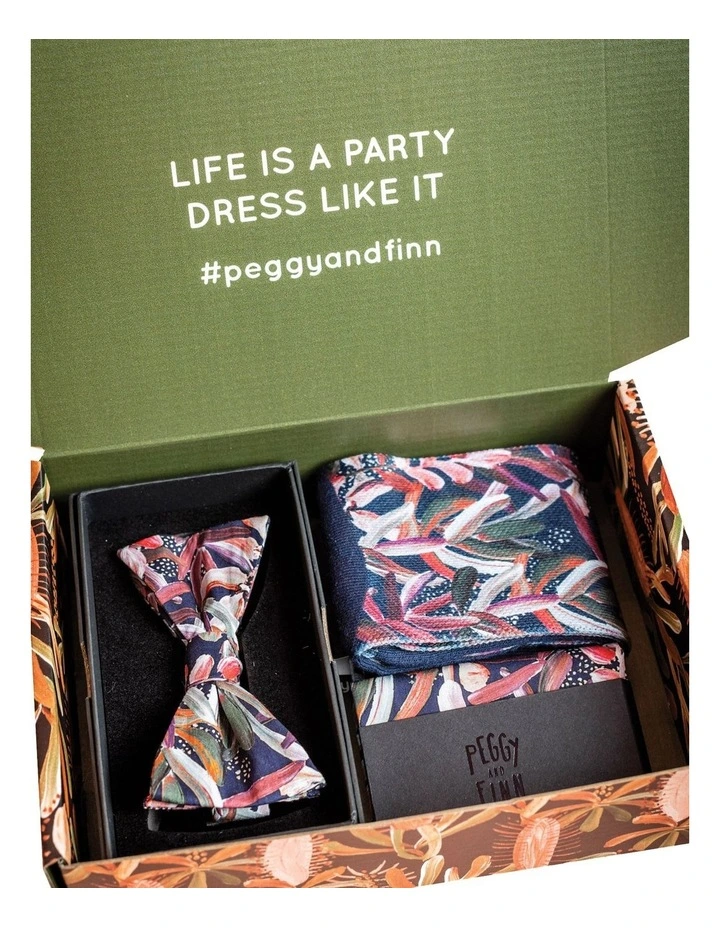 Protea Bow Tie Gift Set in Navy