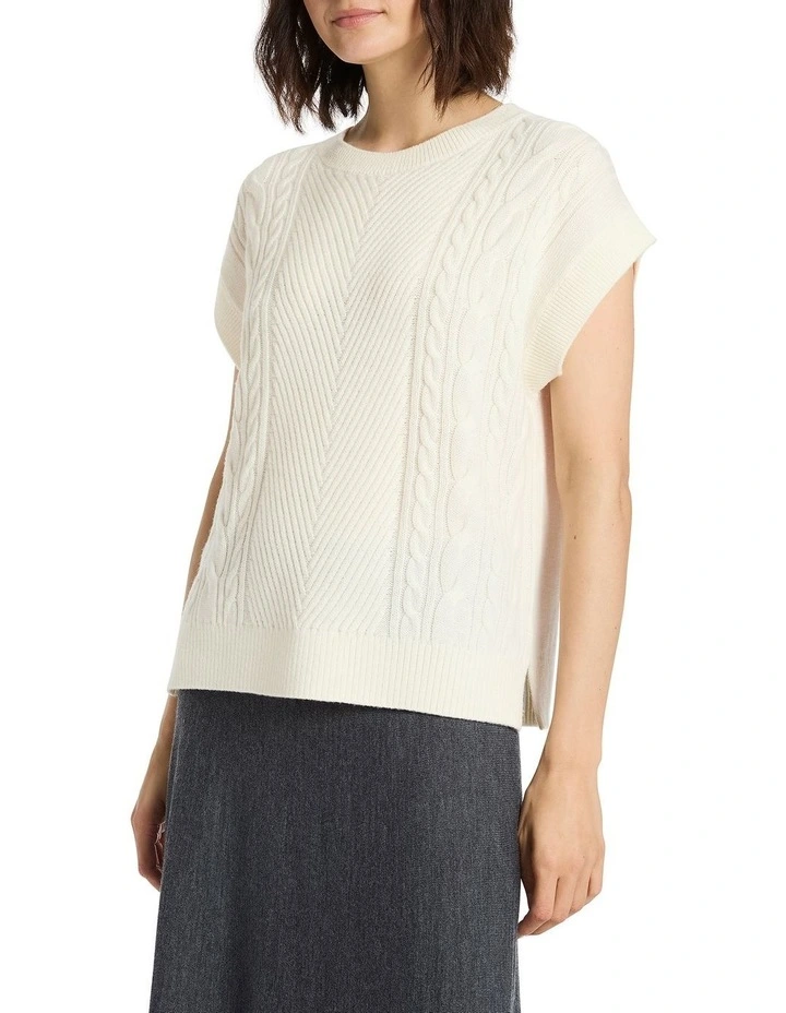 Molene Merino Cable Gilet in Ivory