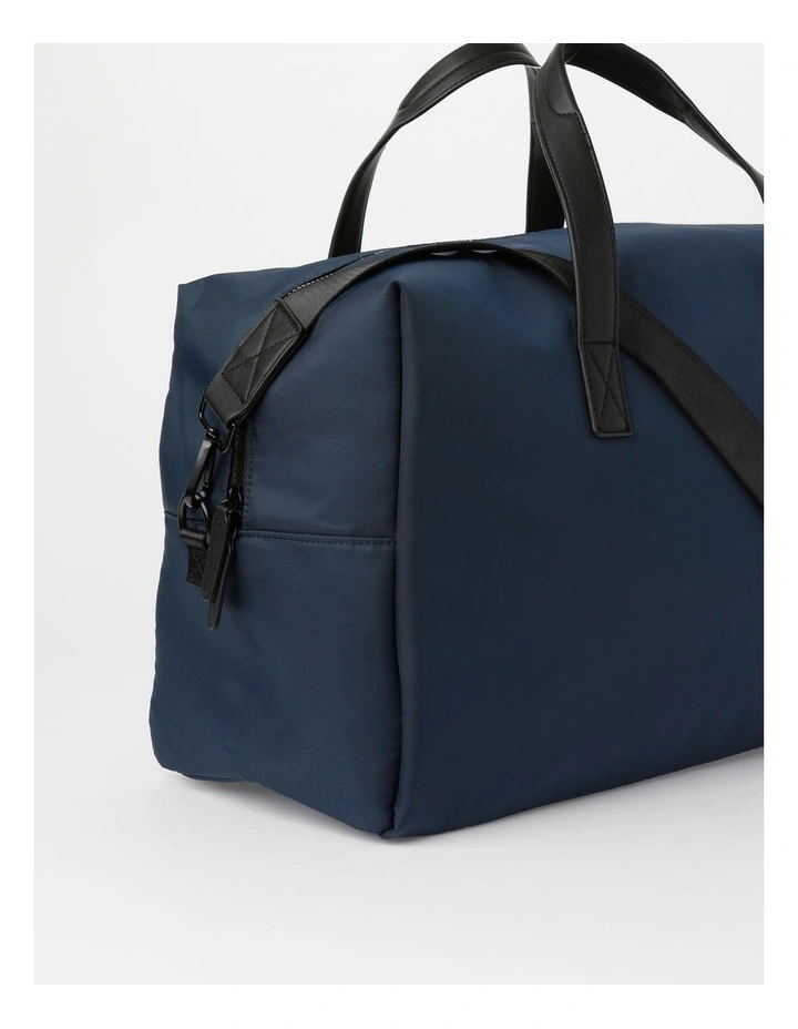 Lux Nylon/PU Weekender Bag in Navy