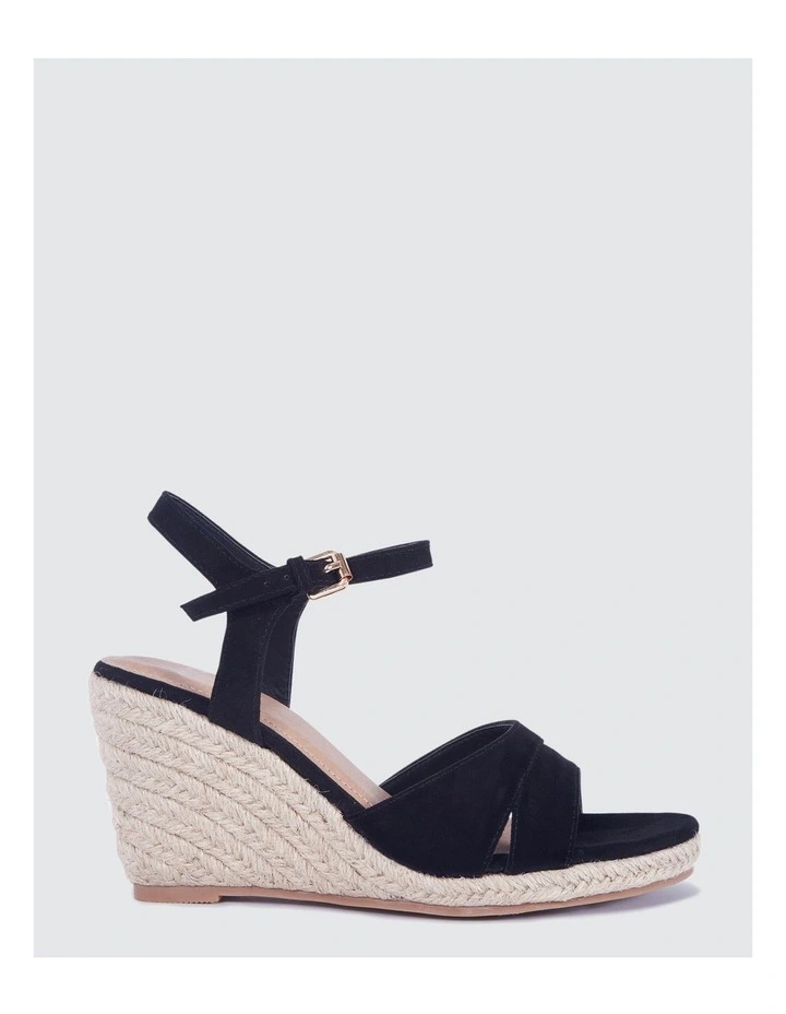 Boavista Espadrille Wedges in Black