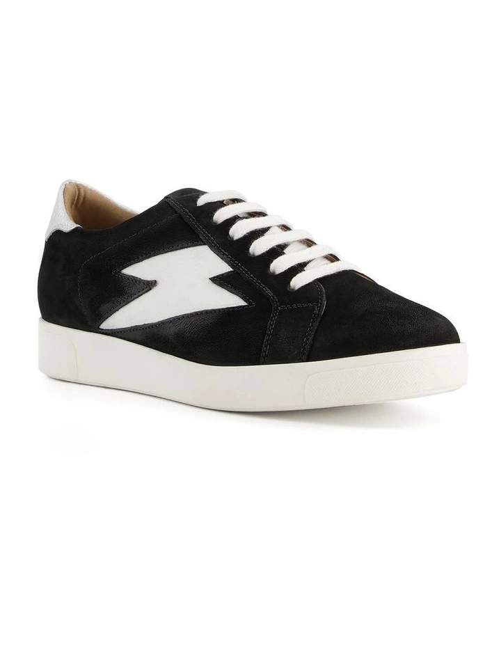 Energised Sneaker in Black