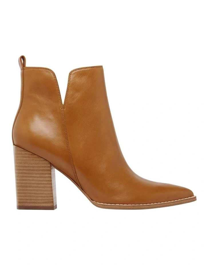 Birds Boots