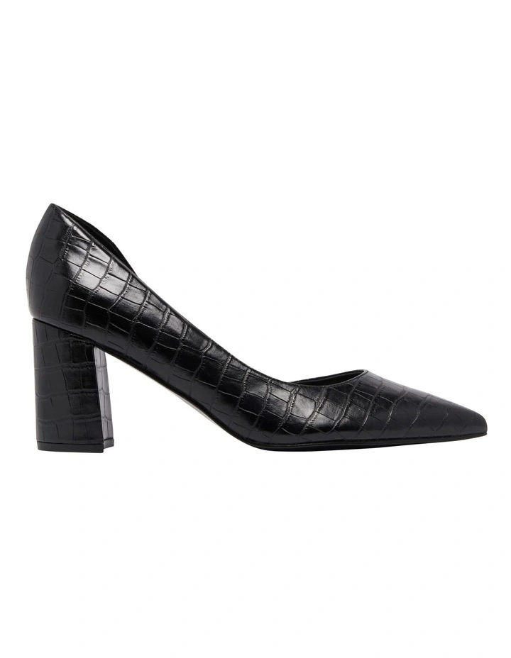 Cacina Pump in Black