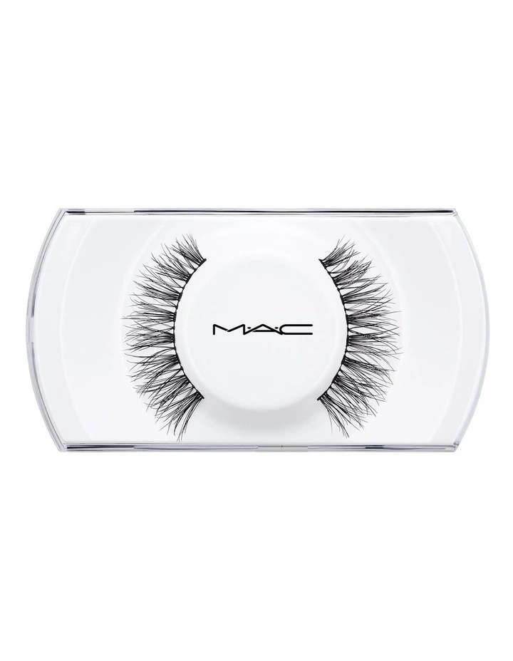 80 Romantic Lash