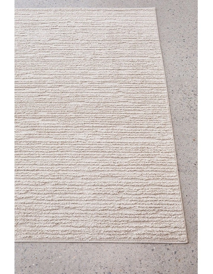 Marigold Suri Natural Rug in Beige