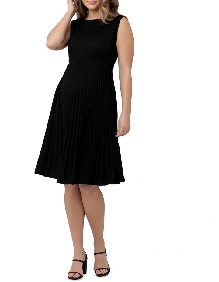 Round Neck Knife Pleat Dress in Black