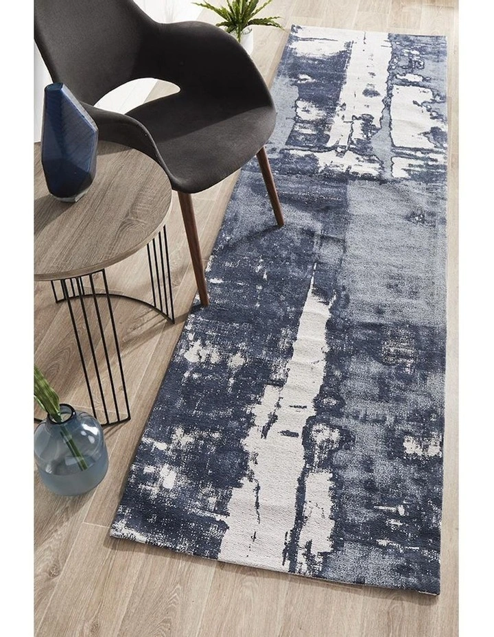 Magnolia 11 Runner Rug in Denim