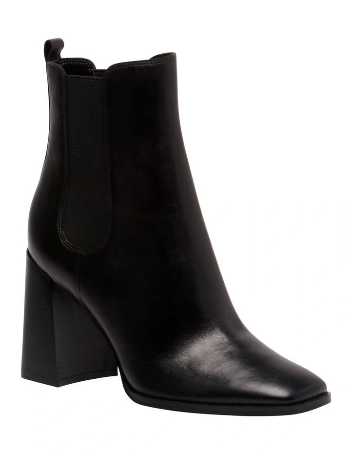 Tobin Ankle Boot in Black