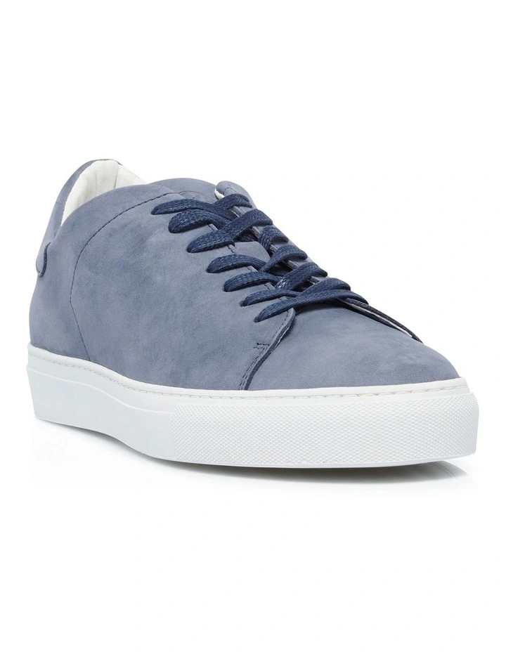 Targett in Blue