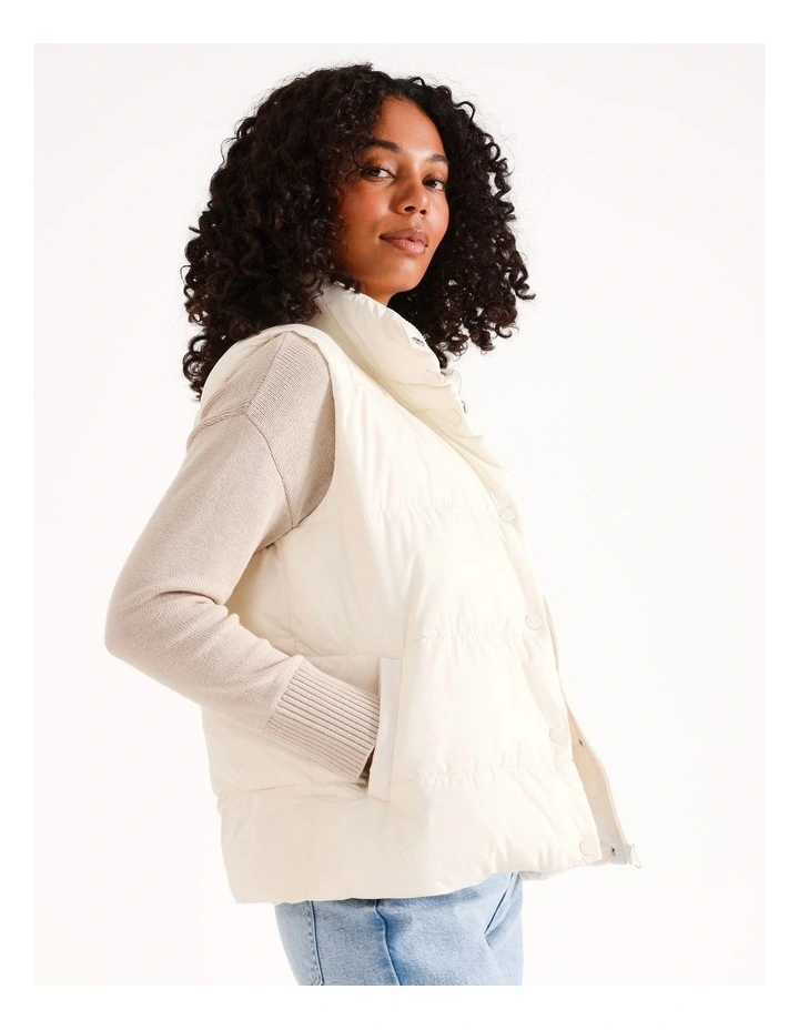 Puffer Vest in Milk