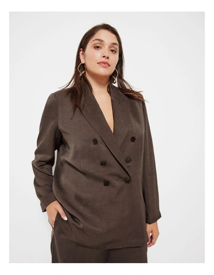 The Soft Casual Blazer in Chocolate
