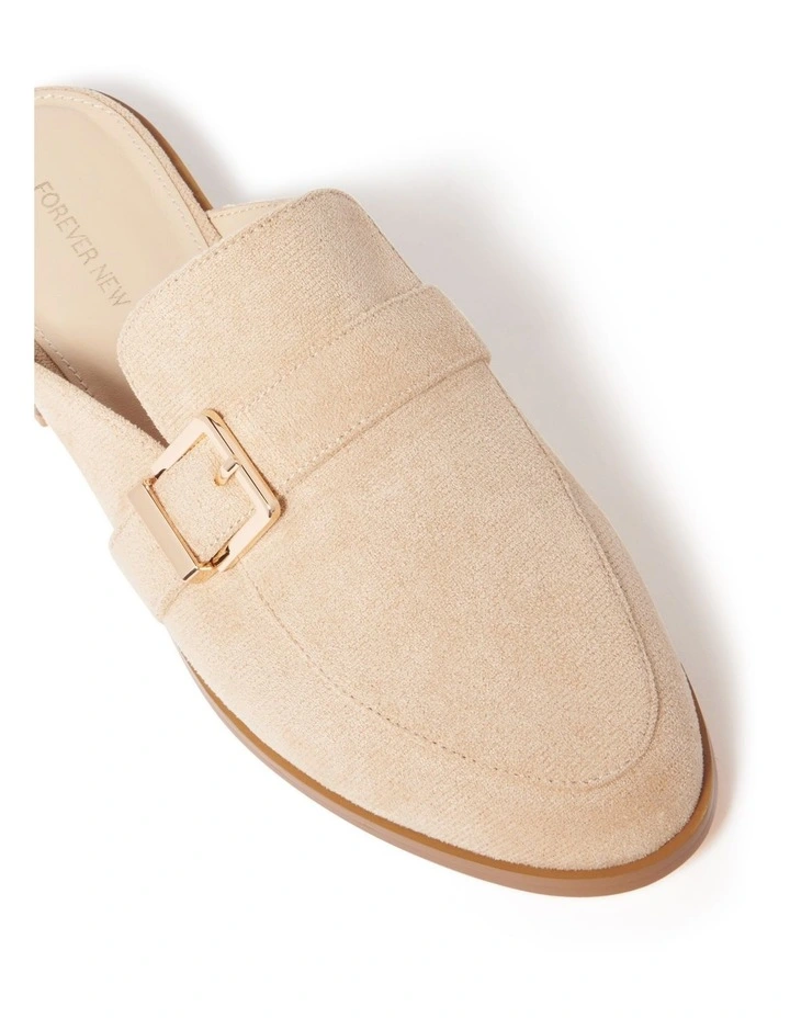 Lulu Flat Mules in Biege