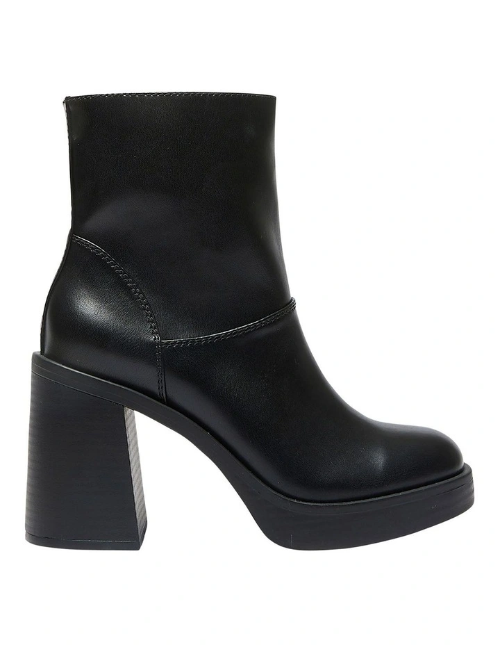 Peyton Boots in Black