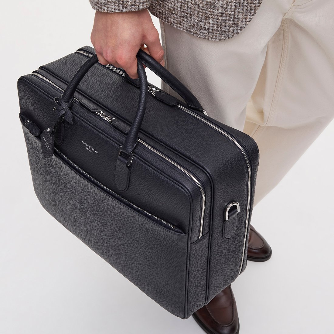 48 Hour Mount Street Travel Bag