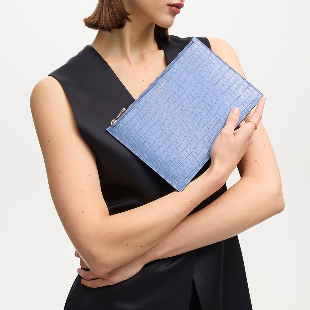 Large Essential Flat Pouch