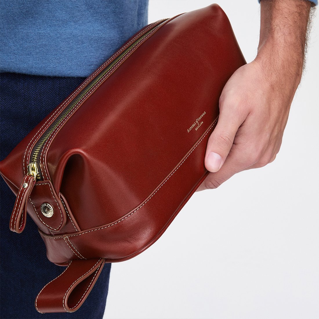 Men's Leather Wash Bag