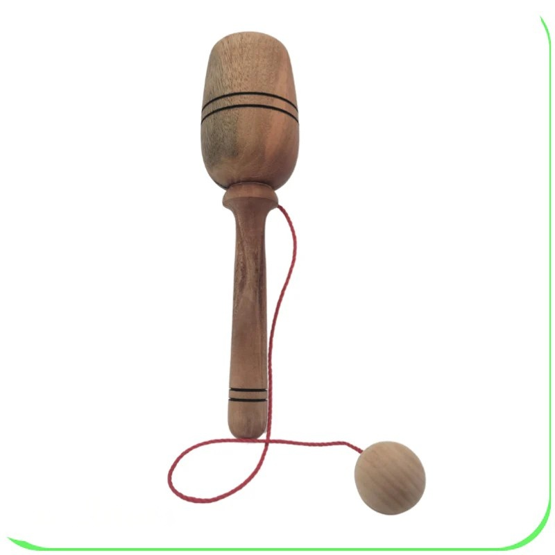 Hagyományos Játékok – Balero (Fa Kupa- és Labdajáték)