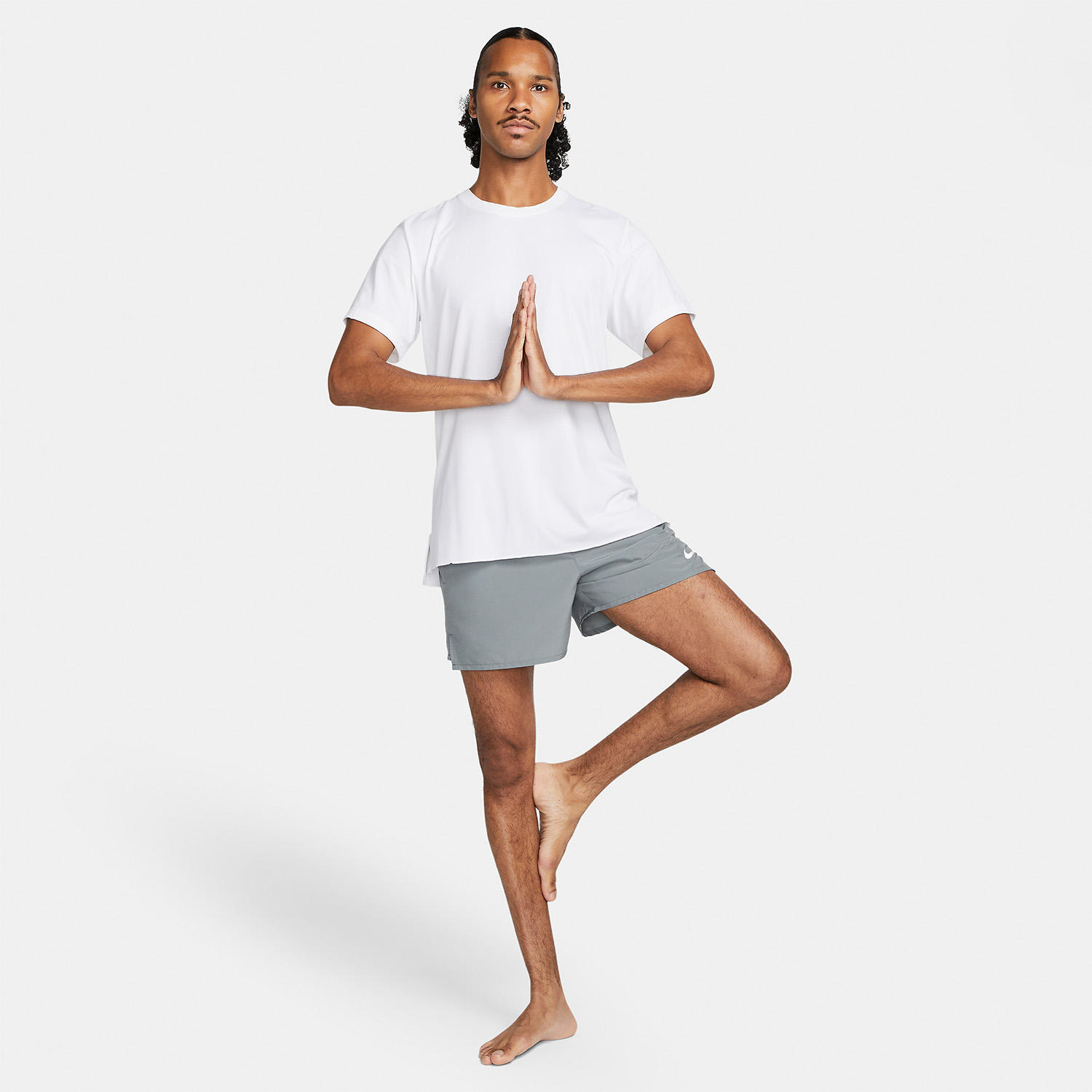 Nike Challenger 5in Pantaloncini Smoke Grey/Reflective Silver