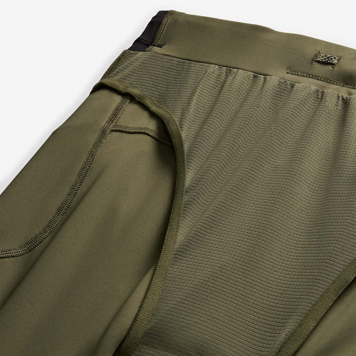Nike Trail Dri-FIT Lava Loops 9.5in Pantaloncini Medium Olive/Black