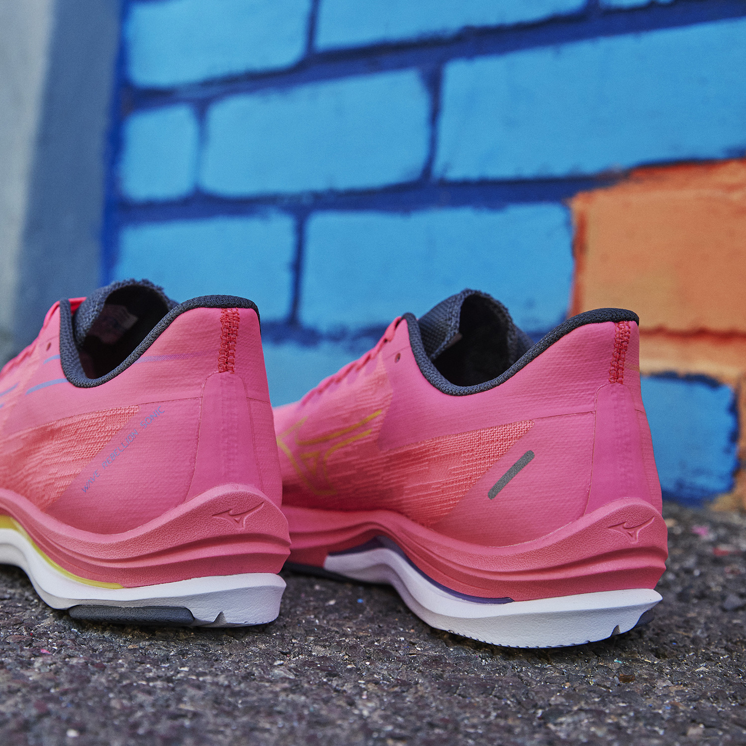 Mizuno Wave Rebellion Sonic High Vis Pink/Purple Punch/Ombre Blue