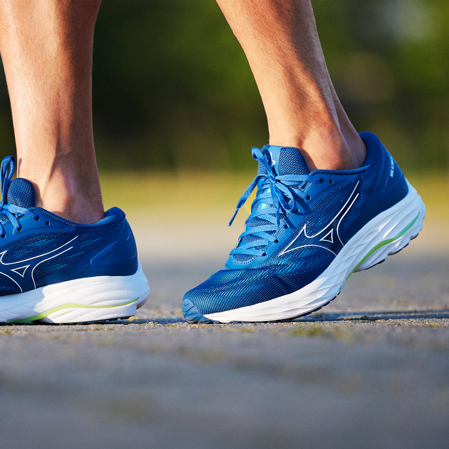 Mizuno Wave Ultima 15 Navy Peony/White/Swim Cap