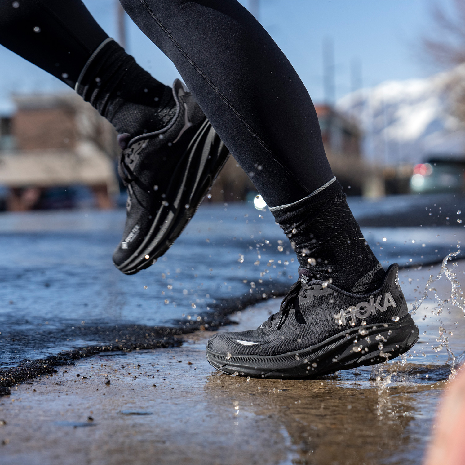 Hoka Clifton 9 GTX Black