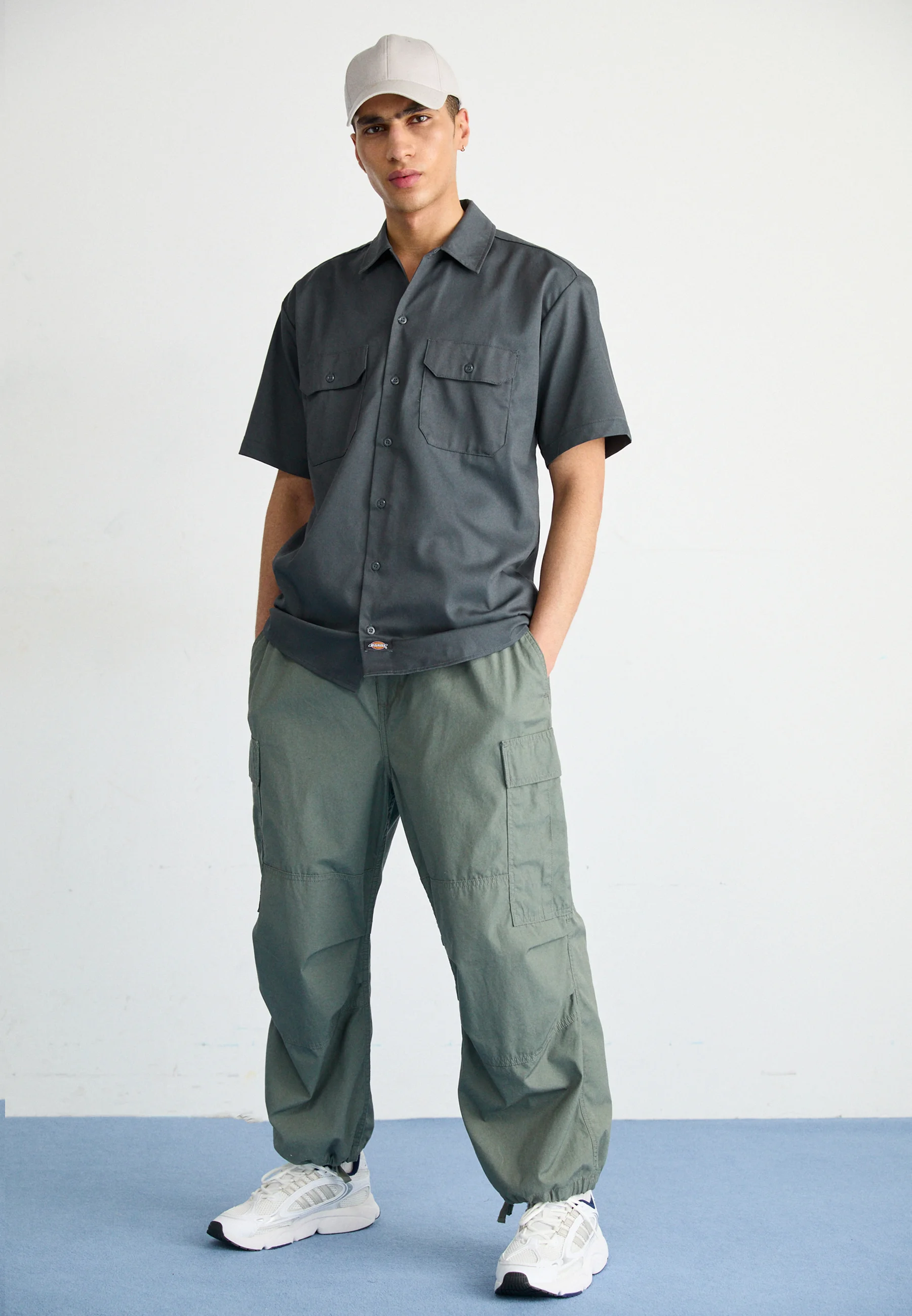 adidas Originals OZMILLEN UNISEX - Sneakers basse