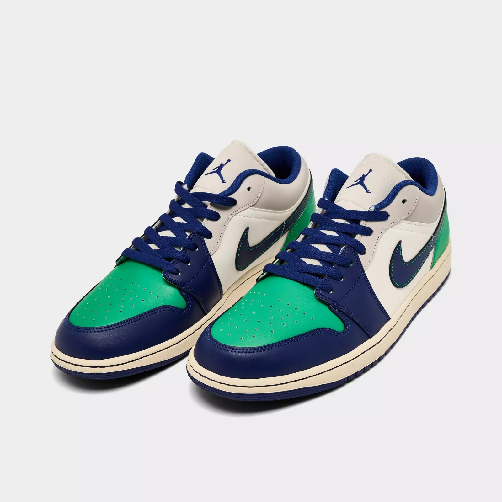 Men's Air Jordan Retro 1 Low Casual Shoes