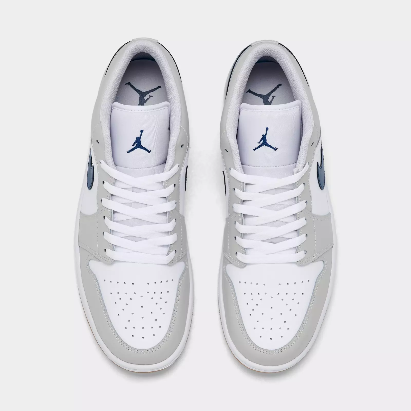 Men's Air Jordan Retro 1 Low Casual Shoes