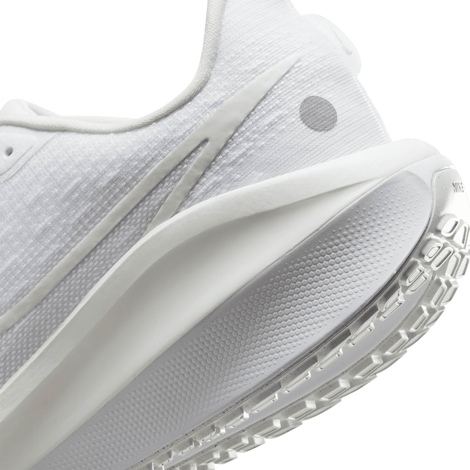 Nike Vomero 17 White/Platinum Tint/Summit White